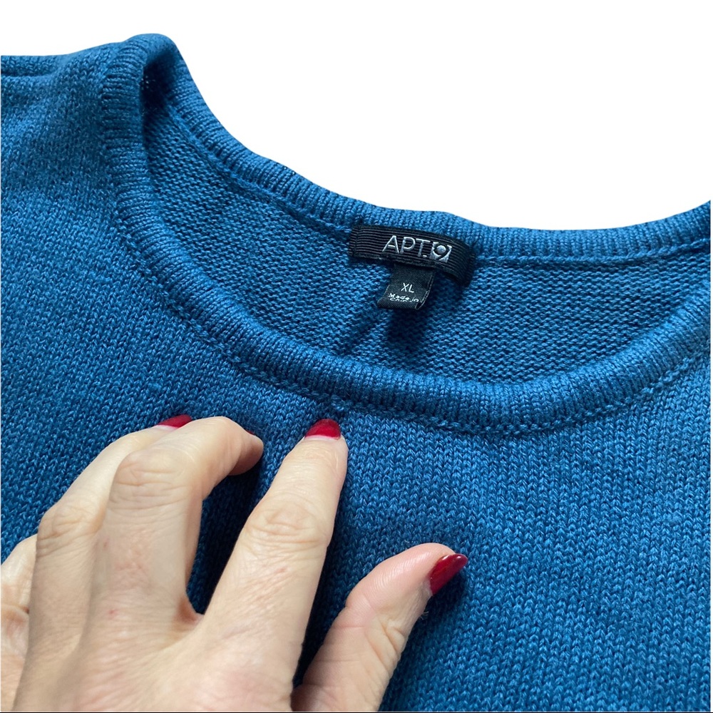 Apt 9 women's Blue Lace Detail Crew Neck Long Sleeved Sweater size XL - Picture 9 of 11
